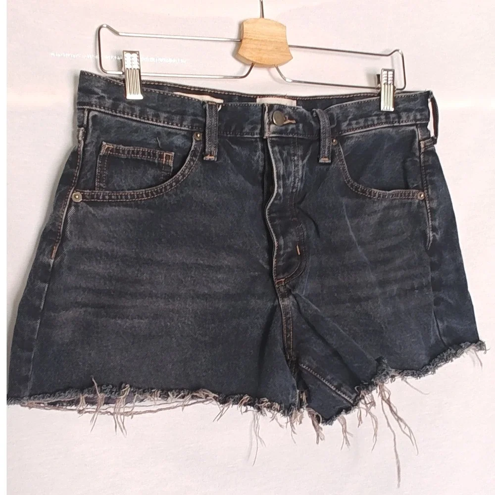 Universal Thread 90s Baggy Shorts Washed Black Gray Denim Raw Hem 8 Button Fly
